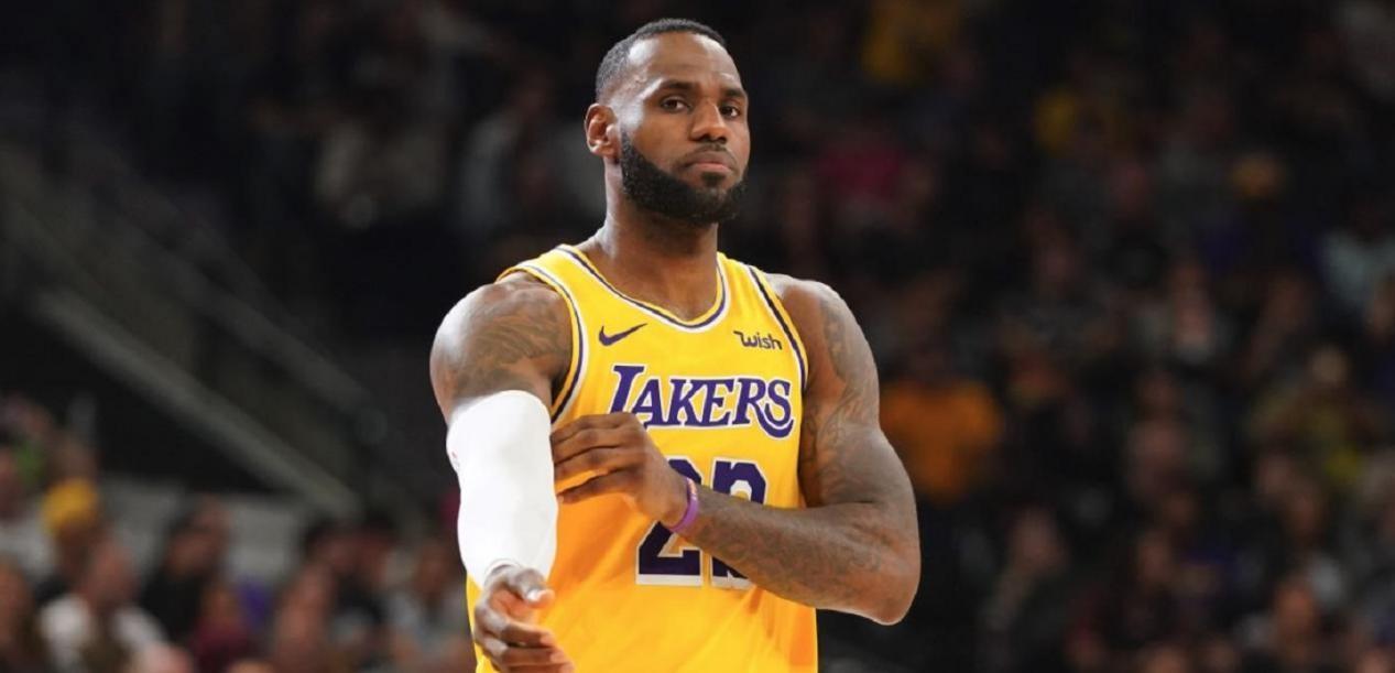 科技重塑篮球魅力，NBA最新录像沉浸式体验引领时代风潮
