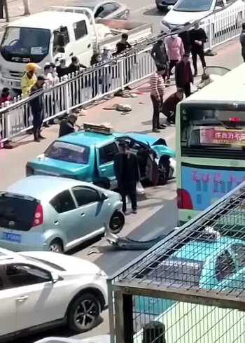 阜新二刚撞人事件最新消息更新关注热议中