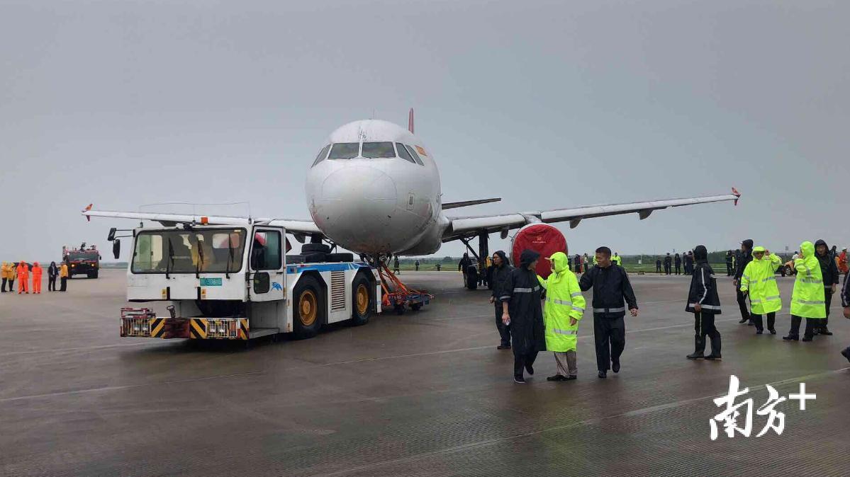 科技重塑航空之旅，温州航班已全部返回福州机场，未来飞行新纪元体验