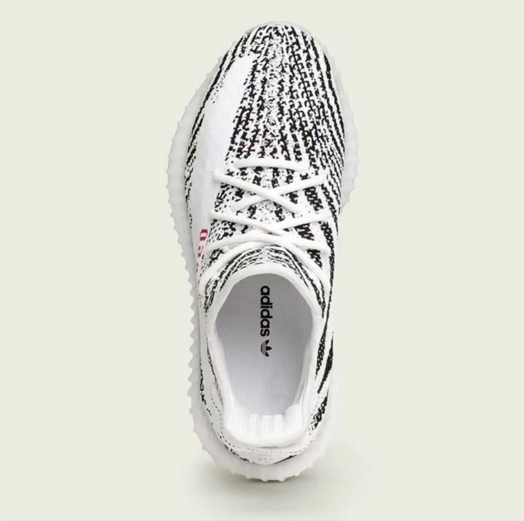 关于Yeezy的最新动态，深入剖析与观点阐述的最新资讯速递