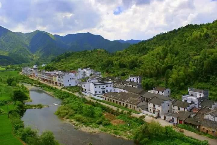 姚渡最新新闻，小镇温馨趣事日常报道